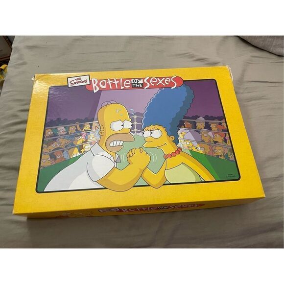 The Simpsons Battle of the Sexes board game - Picture 1 of 4
